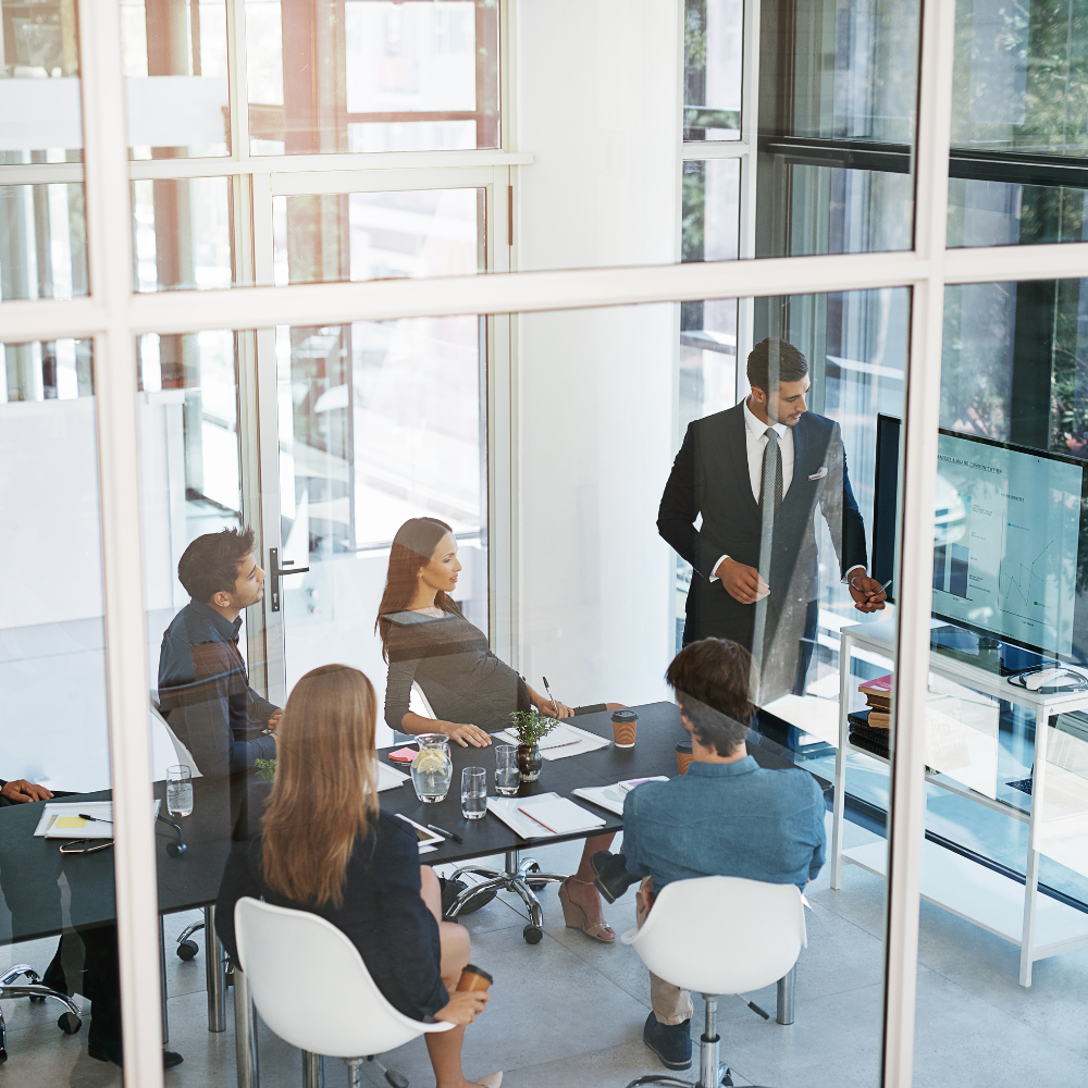 Sala szkoleniowa w firmie podczas warsztatu.
